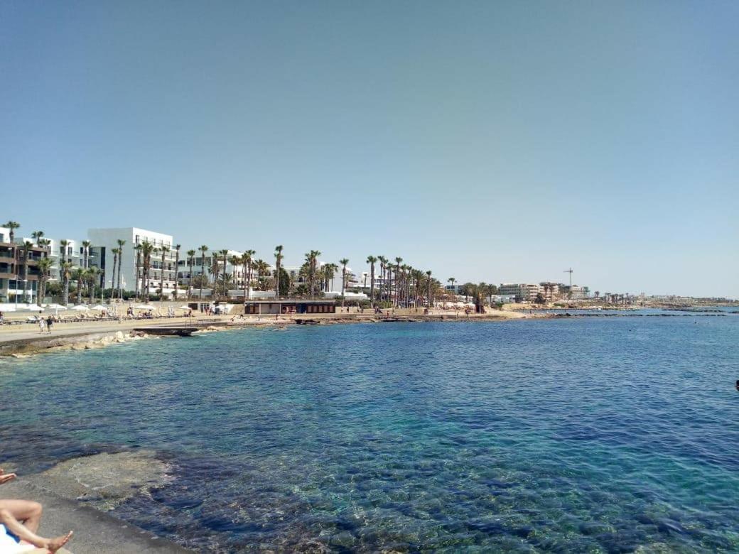 Paphos Inn Экстерьер фото