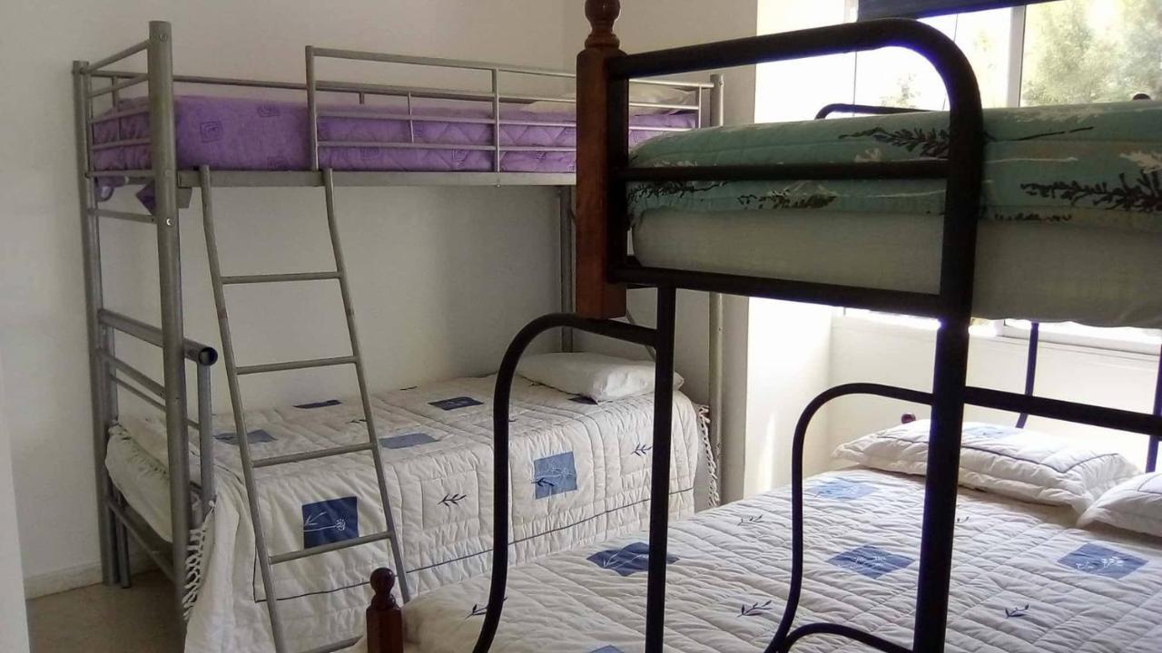 Paphos Inn Экстерьер фото